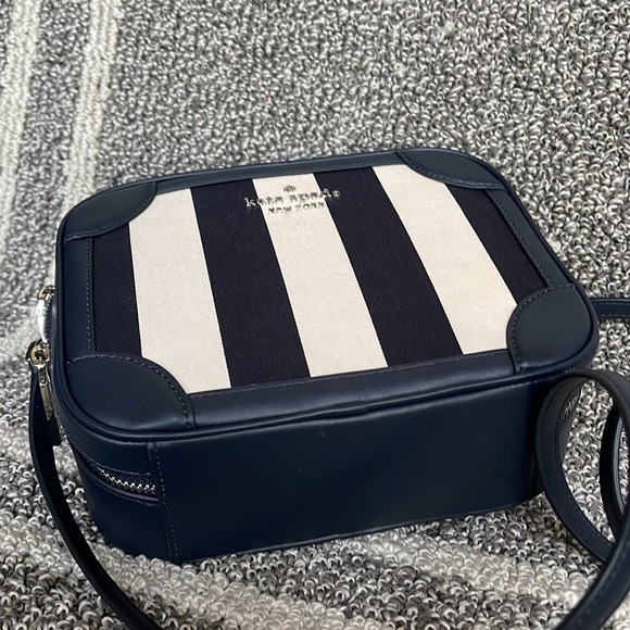 Kate Spade Traveler Trunk Crossbody Bag Blazer Blue Multi - Picture 8 of 16